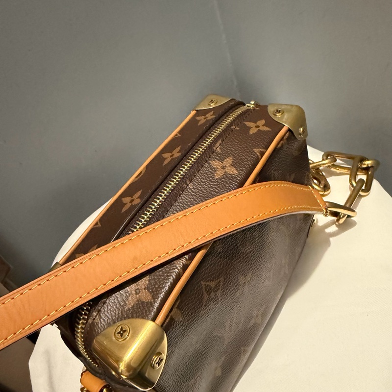 Louis Vuitton LV Mini Soft Trunk 金鏈 斜背包-31