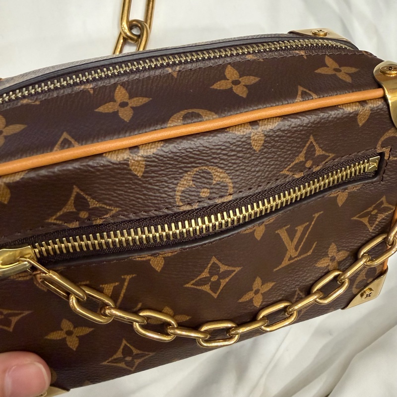 Louis Vuitton LV Mini Soft Trunk 金鏈 斜背包-47