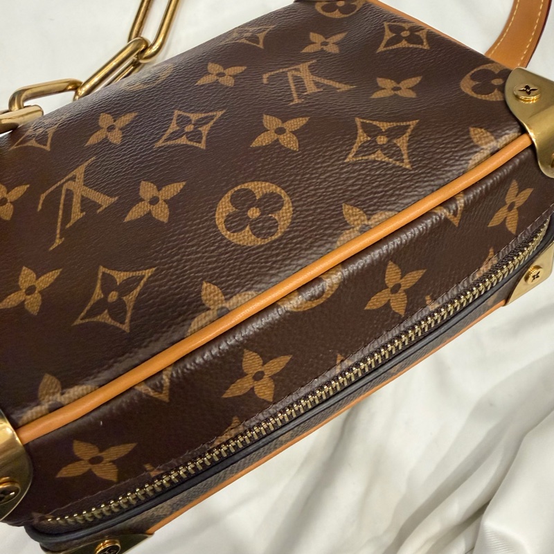 Louis Vuitton LV Mini Soft Trunk 金鏈 斜背包-48