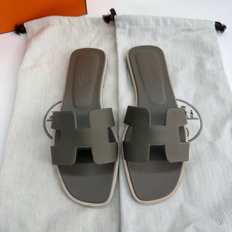 HERMES愛馬仕 Oran 圓頭 平底時尚涼拖 女款 大象灰  36碼-2