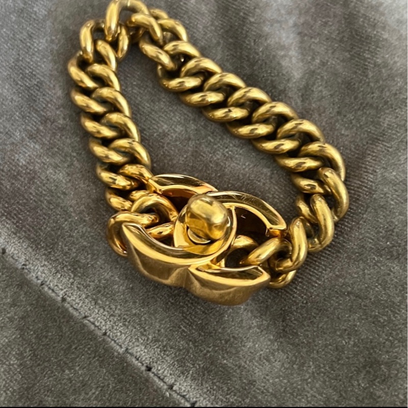 Chanel vintage 大logo書包扣 手鏈，金色給指定人下單-2