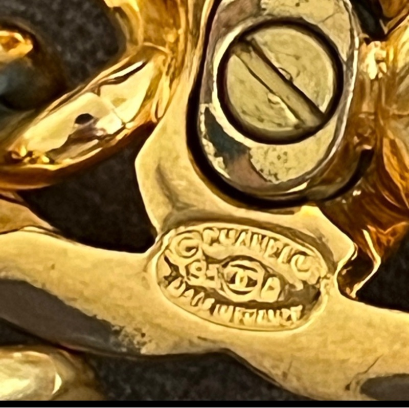 Chanel vintage 大logo書包扣 手鏈，金色給指定人下單-3