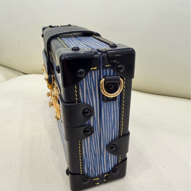 LV路易威登藍色水波紋硬盒子包-4