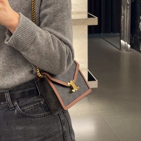 Celine賽琳 triomphe老花凱旋門信封鏈條包 尺寸19×13