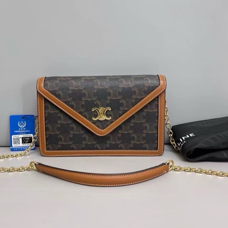 Celine賽琳 triomphe老花凱旋門信封鏈條包 尺寸19×13-10