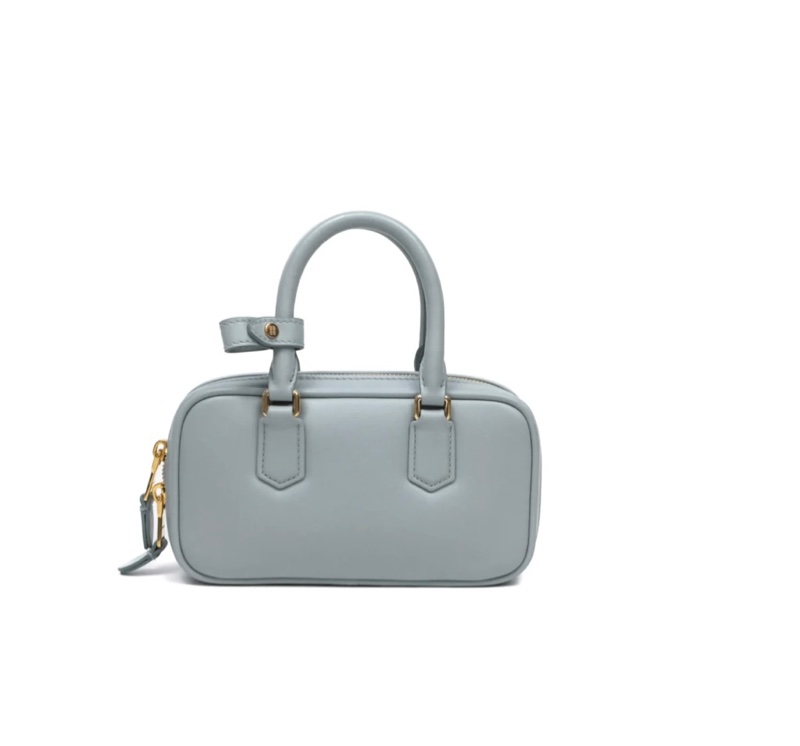 miu miu粉藍色Arcadie Mini Bag 迷你保齡球包 保齡球手袋-1