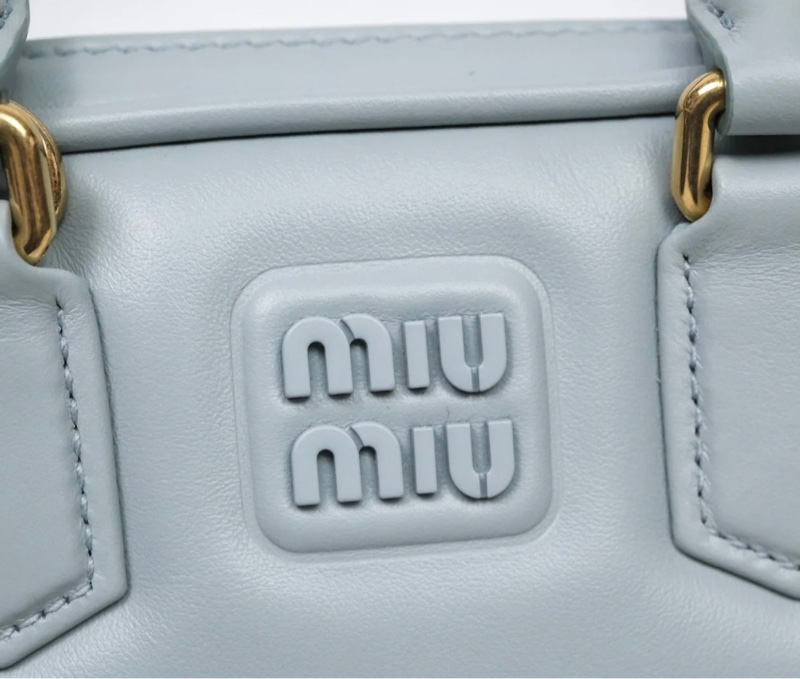 miu miu粉藍色Arcadie Mini Bag 迷你保齡球包 保齡球手袋-12
