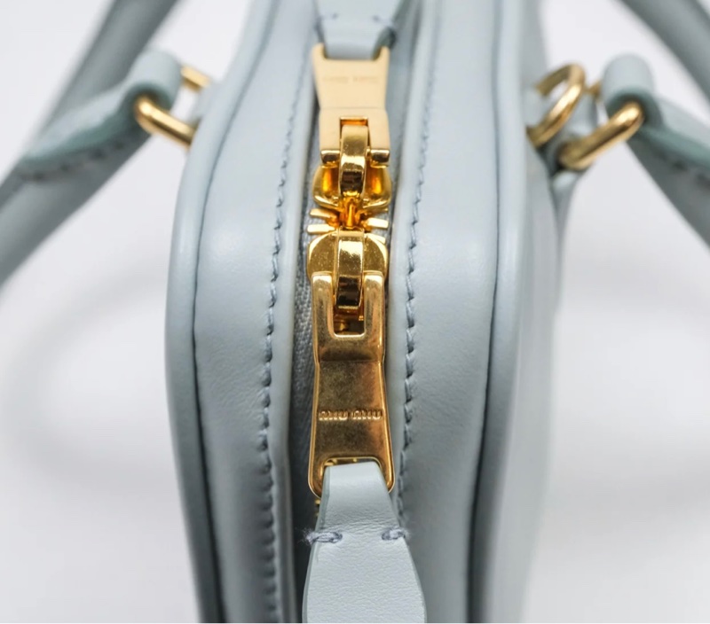 miu miu粉藍色Arcadie Mini Bag 迷你保齡球包 保齡球手袋-13