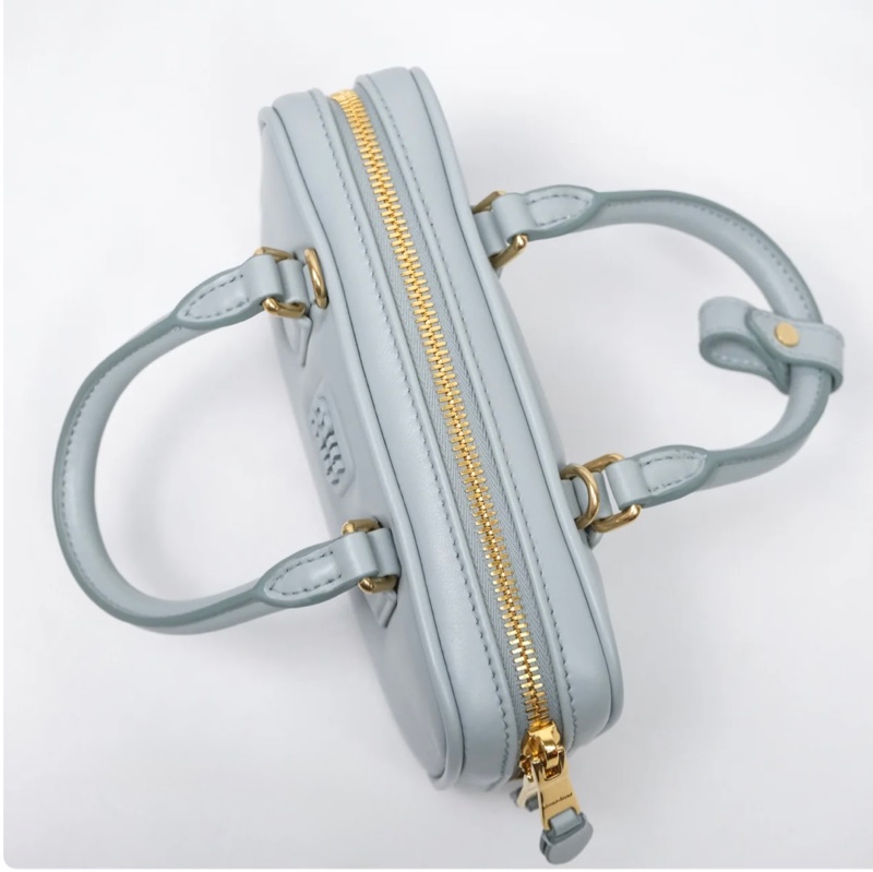 miu miu粉藍色Arcadie Mini Bag 迷你保齡球包 保齡球手袋-14