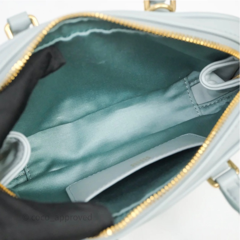 miu miu粉藍色Arcadie Mini Bag 迷你保齡球包 保齡球手袋-16