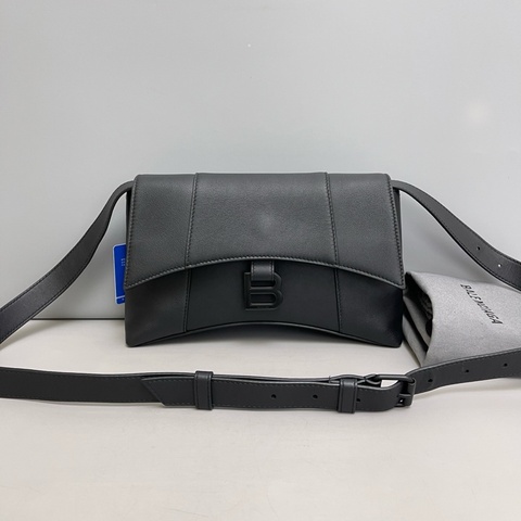 Balenciaga巴黎世家 Downtown黑色全皮沙漏