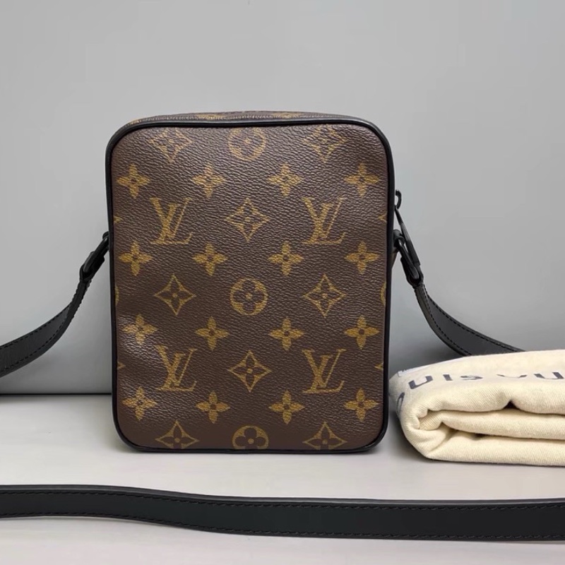 LV路易威登Christopher老花相機包 芯片 尺寸15×18 附件防塵袋-12