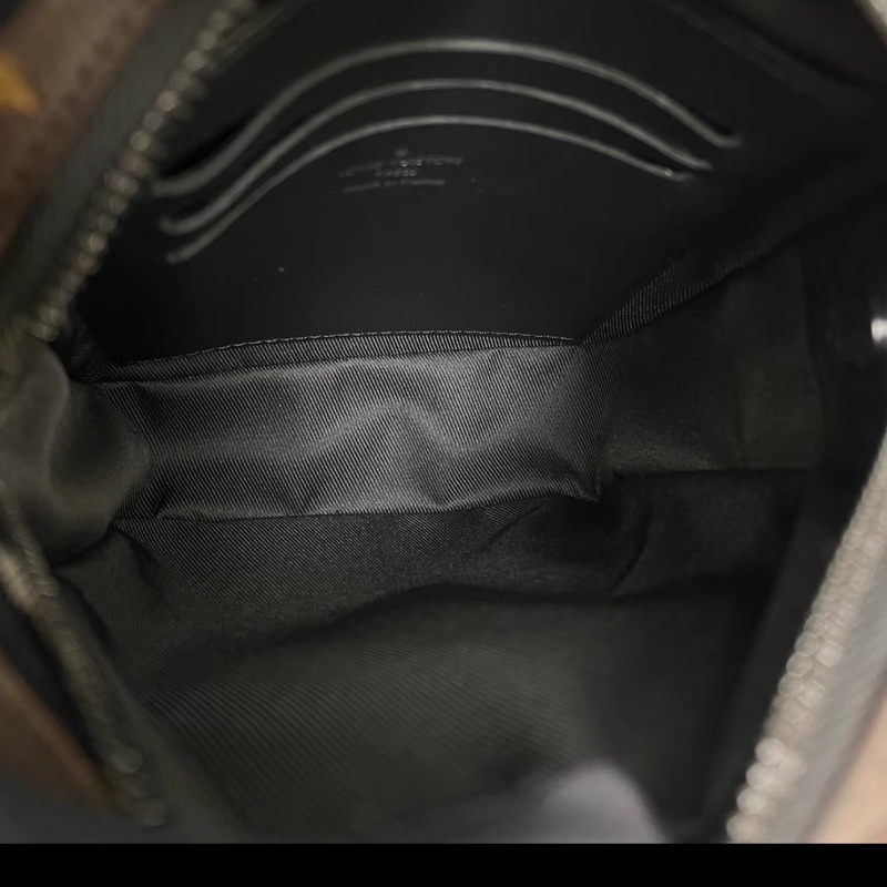 LV路易威登Christopher老花相機包 芯片 尺寸15×18 附件防塵袋-19