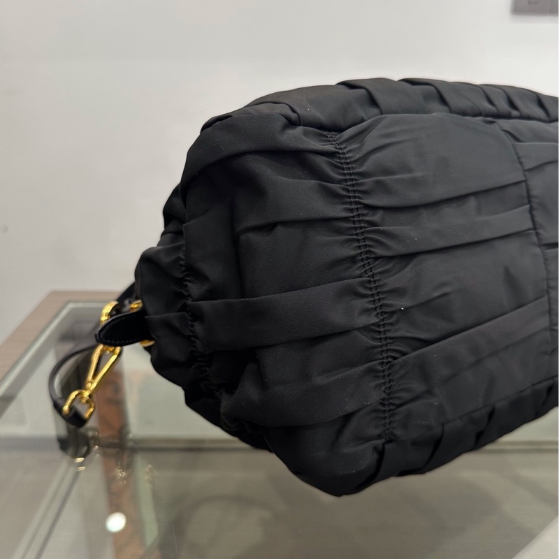 Prada普拉達 黑色金扣降落傘褶皺托特包手提包-5