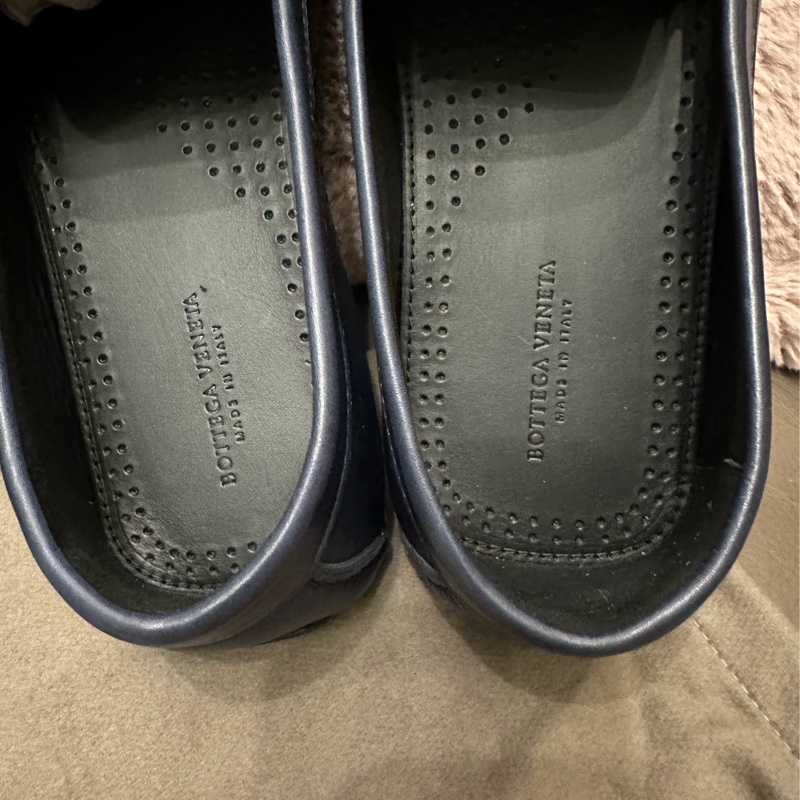葆蝶家鞋 鱷魚皮 豆豆鞋 休閒鞋  牛皮Bottega Veneta Bv 經典 男裝 size 43-2