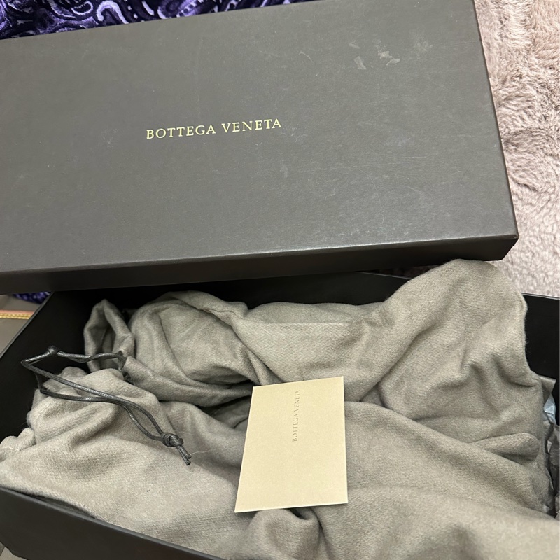 葆蝶家鞋 鱷魚皮 豆豆鞋 休閒鞋  牛皮Bottega Veneta Bv 經典 男裝 size 43-4