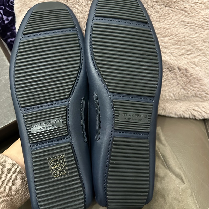 葆蝶家鞋 鱷魚皮 豆豆鞋 休閒鞋  牛皮Bottega Veneta Bv 經典 男裝 size 43-9