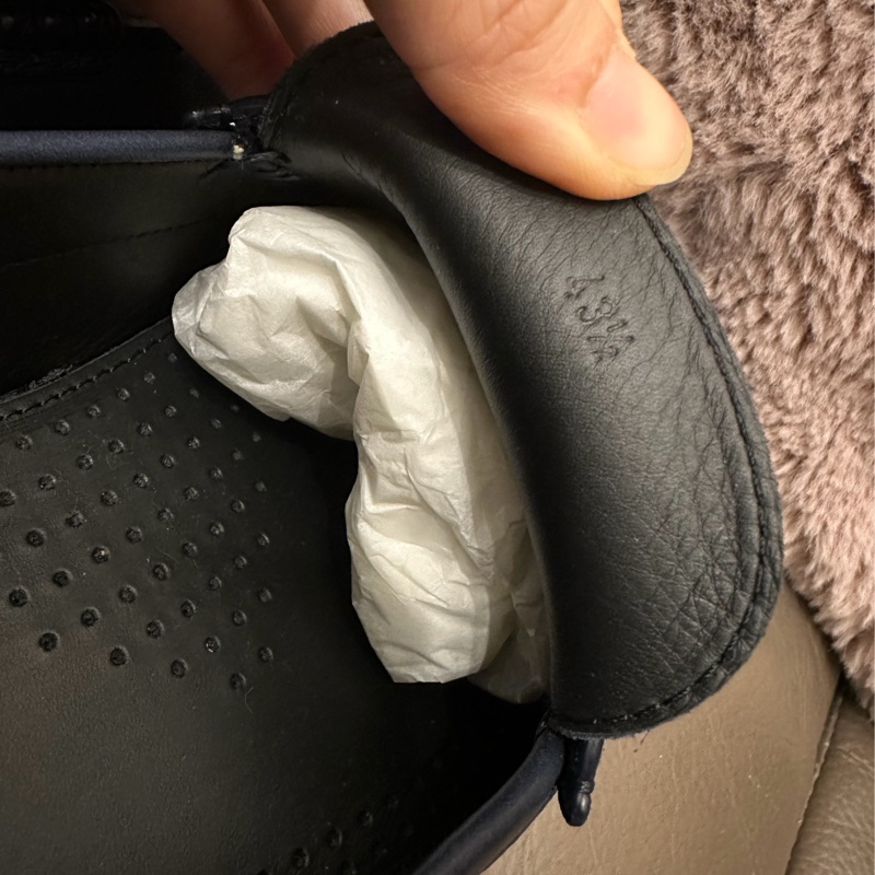 葆蝶家鞋 鱷魚皮 豆豆鞋 休閒鞋  牛皮Bottega Veneta Bv 經典 男裝 size 43-12