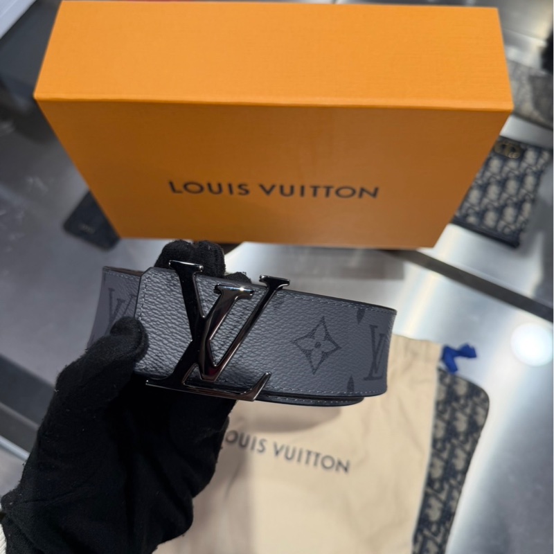 全新🌟Louis Vuitton LV 灰色老花腰帶-0