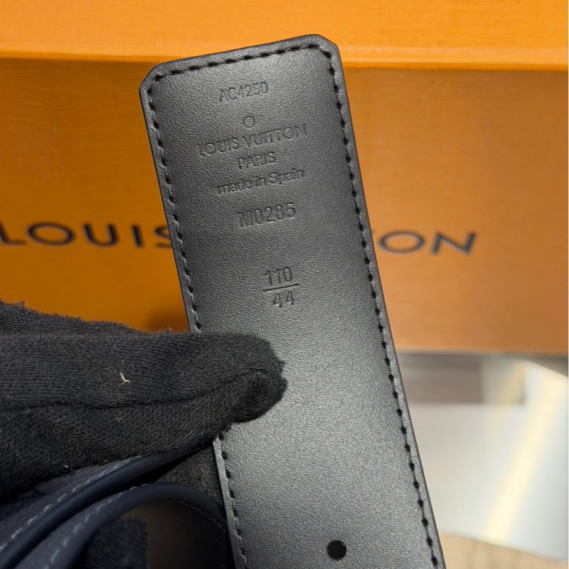 全新🌟Louis Vuitton LV 灰色老花腰帶-2