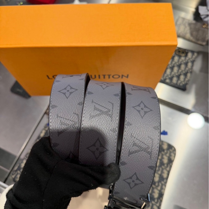 全新🌟Louis Vuitton LV 灰色老花腰帶-3