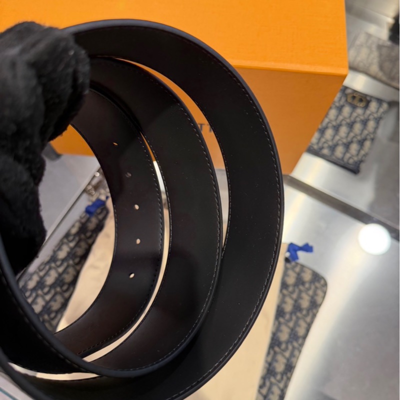 全新🌟Louis Vuitton LV 灰色老花腰帶-4