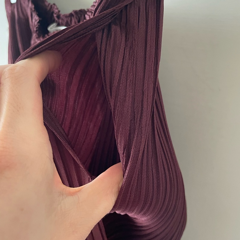 ▪️富貴選物FUGUEI▪️PP  三宅一生 巧克力紅 經典造型 異形七分褲-9