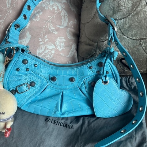 巴黎世家 月牙包 托特包 機車包 鱷魚牛皮壓紋 斜挎包 斜挎包 腋下包 有專櫃收據副本  balenciaga Le Cagole crossbody bag shoulder bag