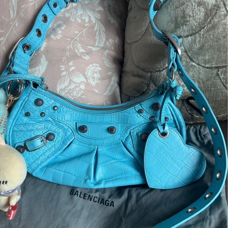 巴黎世家 月牙包 托特包 機車包 鱷魚牛皮壓紋 斜挎包 斜挎包 腋下包 有專櫃收據副本 balenciaga Le Cagole crossbody bag shoulder bag-5