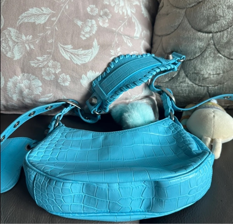 巴黎世家 月牙包 托特包 機車包 鱷魚牛皮壓紋 斜挎包 斜挎包 腋下包 有專櫃收據副本 balenciaga Le Cagole crossbody bag shoulder bag-16