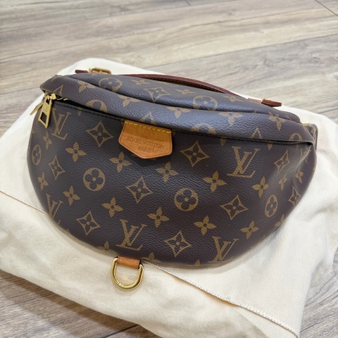 LOUIS VUITTON 經典老花腰包M43644