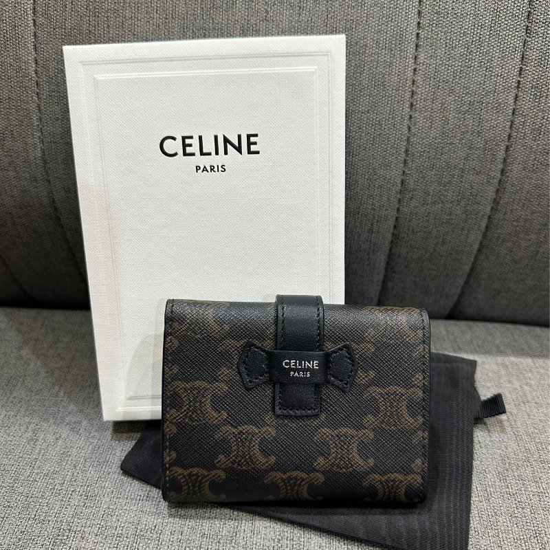 💎Han's house精品服飾💎CELINE 滿版 老花 三折 短夾 零錢袋 現貨 原價23000-0