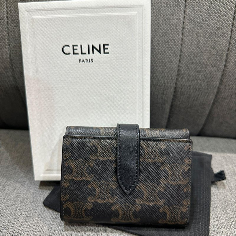 💎Han's house精品服飾💎CELINE 滿版 老花 三折 短夾 零錢袋 現貨 原價23000-4