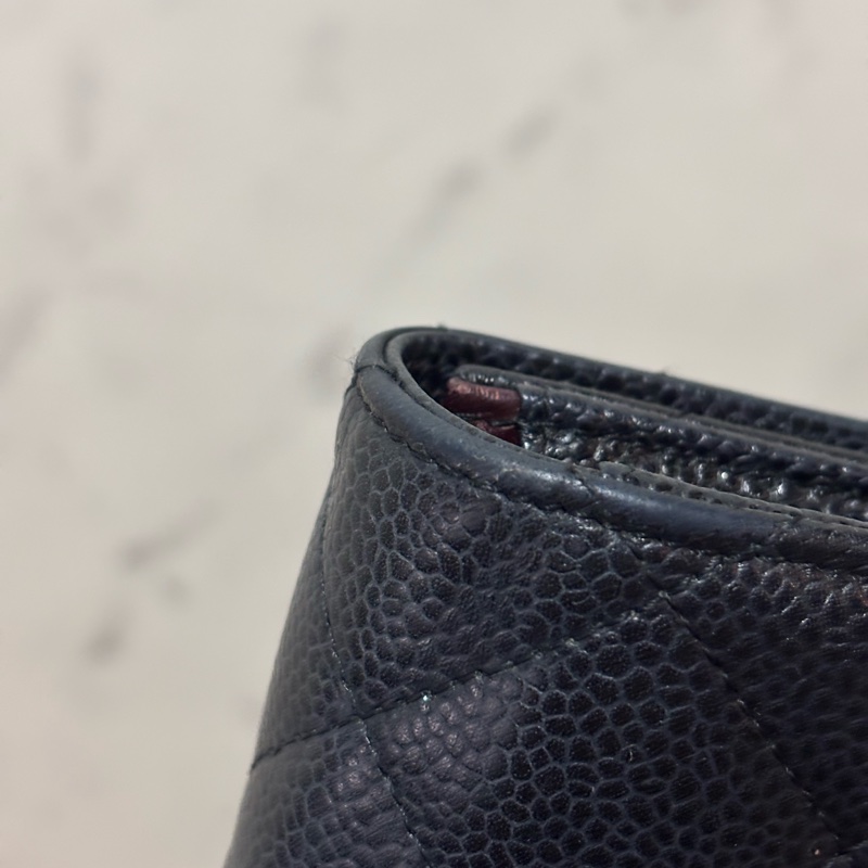 Chanel 金扣平扣長夾-10