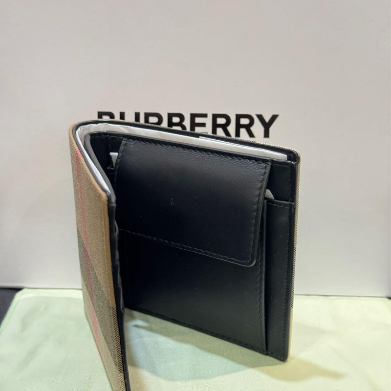 💎Han's house精品服飾💎 BURBERRY 格紋 短夾 卡包 零錢袋-4