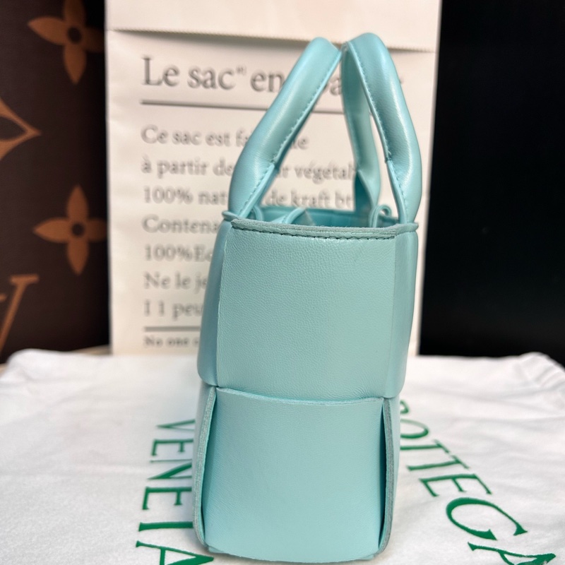 BV葆蝶家！芯片款Arco mini tote新款托特包-6