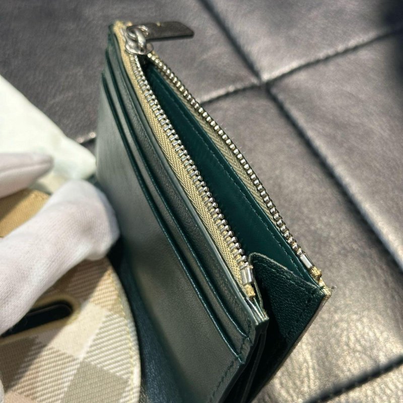 💎Han's house精品服飾💎BURBERRY Rocking Horse 格紋 三折 短夾 現貨 原價27500-4