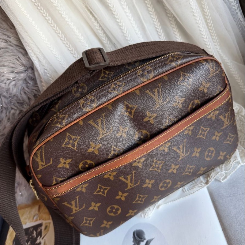 路易威登郵差包 側背包 斜背包 托特包 Louis Vuitton  LV Reporter PM 老花 記者包 經典 中古包 也是熱門包  老花帆布 bag 復古包 古董包-8