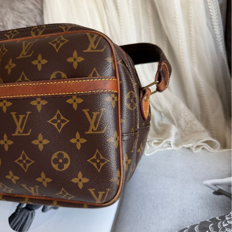路易威登郵差包 側背包 斜背包 托特包 Louis Vuitton  LV Reporter PM 老花 記者包 經典 中古包 也是熱門包  老花帆布 bag 復古包 古董包-11