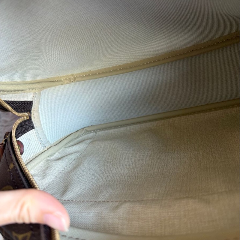 路易威登郵差包 側背包 斜背包 托特包 Louis Vuitton  LV Reporter PM 老花 記者包 經典 中古包 也是熱門包  老花帆布 bag 復古包 古董包-23