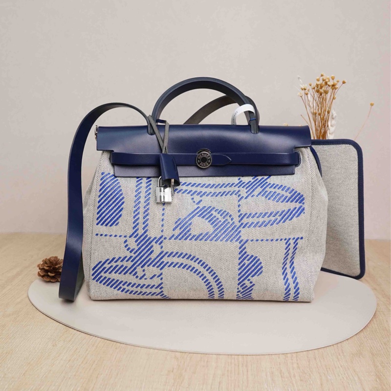 愛馬仕herbag 31 飛馬款 寶石藍拼米色-0