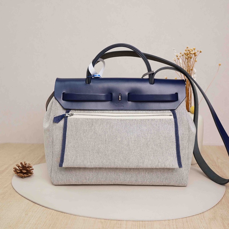 愛馬仕herbag 31 飛馬款 寶石藍拼米色-2