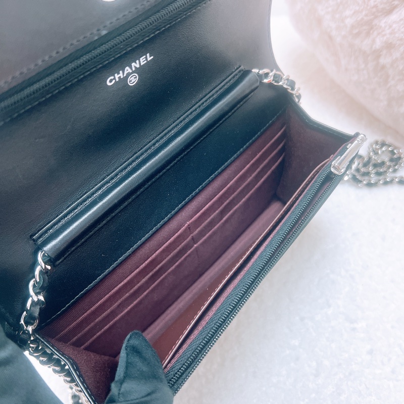 Chanel woc 黑銀羊皮鏈條包-10