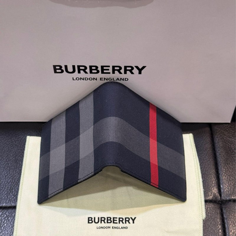 💎Han's house精品服飾💎BURBERRY 格紋 短夾 卡包 零錢袋-2