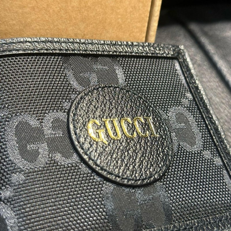 💎Han's house精品服飾💎GUCCI 古馳 老花 尼龍 錢包 短夾625573 現貨-1