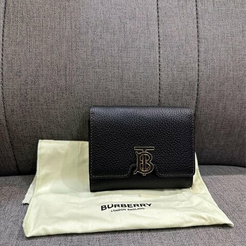💎Han's house精品服飾💎Burberry TB 零錢袋 短夾