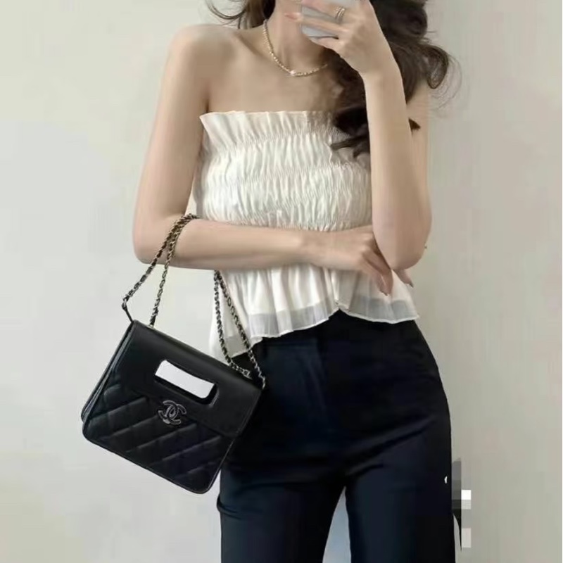 香奈兒Chanel 23s隱藏款黑金牛皮復古造型手套口蓋包公文包2ways晶片款-18