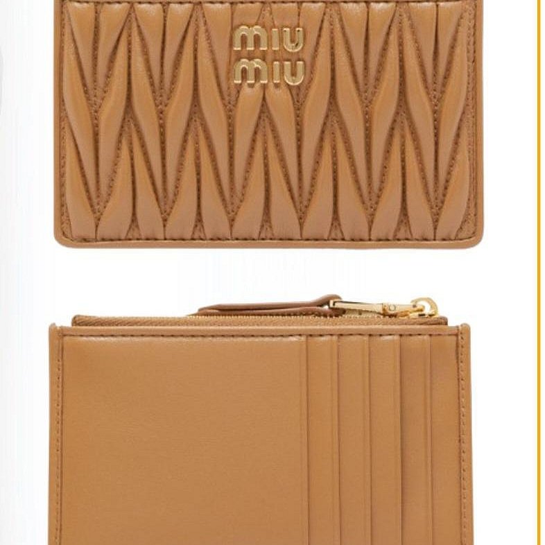 💎Han's house精品服飾💎MIU MIU Matelass 納帕皮 拉鍊 卡包 零錢袋 義大利製 現貨 全配 原價19500-7