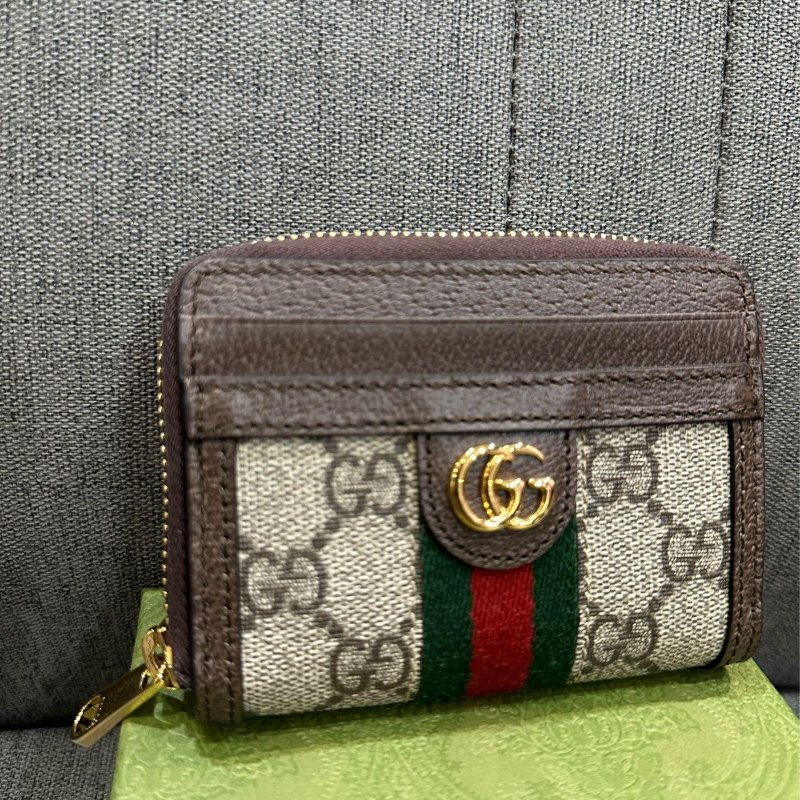 💎Han's house精品服飾💎GUCCI GG 牛皮 綠紅零錢包 相片 證件套 信用卡悠遊卡名片夾 錢包 658552-2