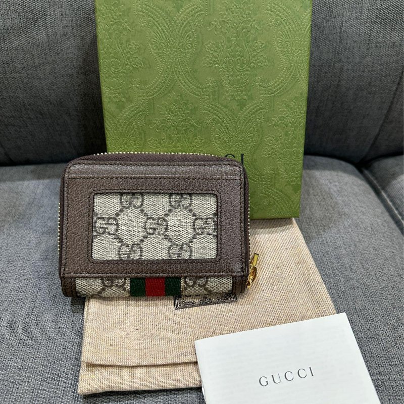 💎Han's house精品服飾💎GUCCI GG 牛皮 綠紅零錢包 相片 證件套 信用卡悠遊卡名片夾 錢包 658552-4